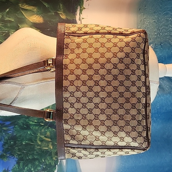 Gucci Medium Size Bag Authentic - Picture 5 of 17